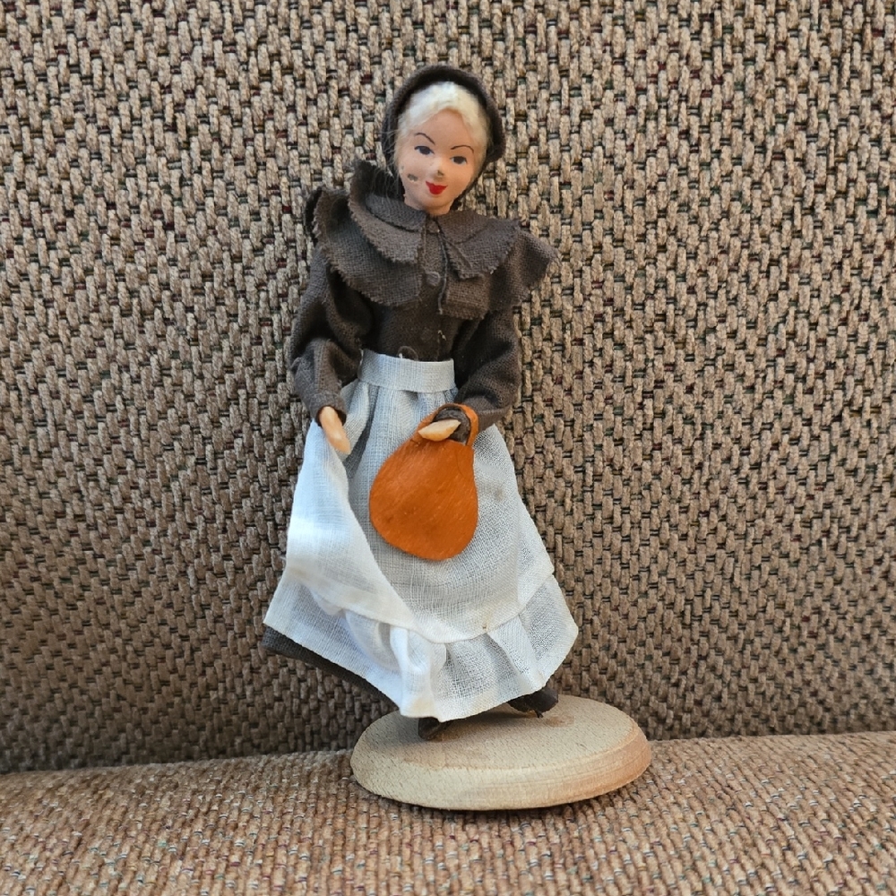 Handmade Polish Vintage Collectible Doll - Immigrant Girl - UC